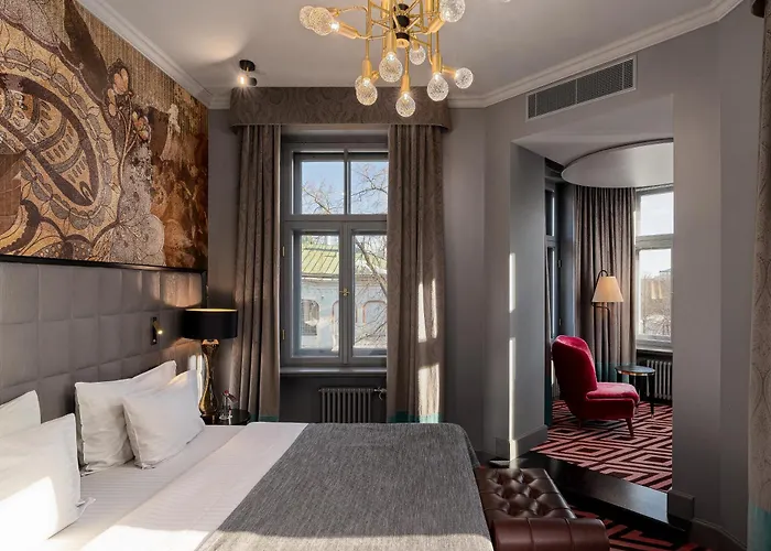Grand Poet Hotel And Spa By Semarah
